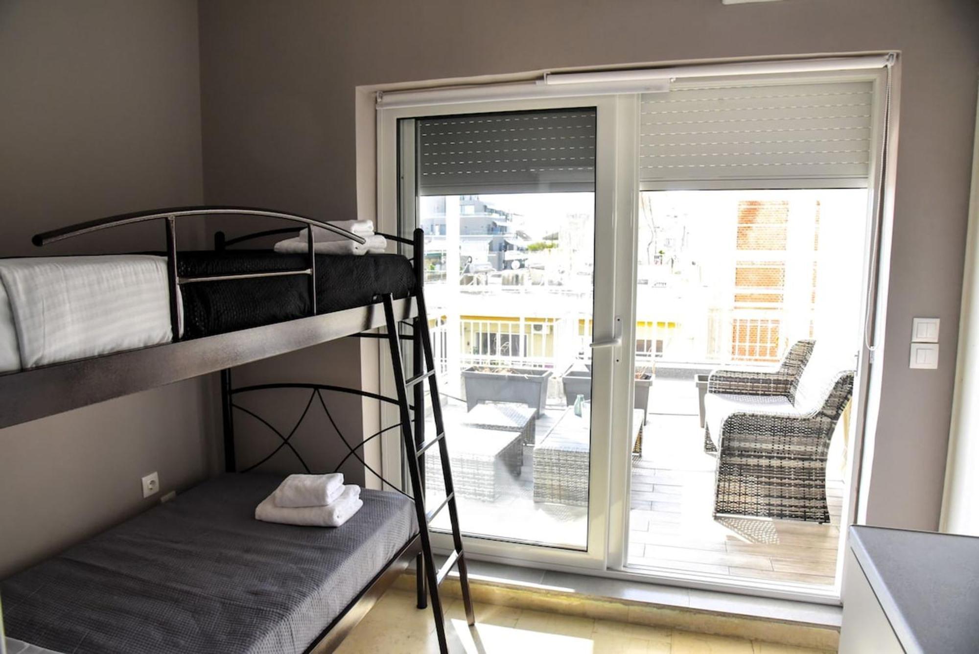 Tiny Rooftop Apartment Athens Exterior photo